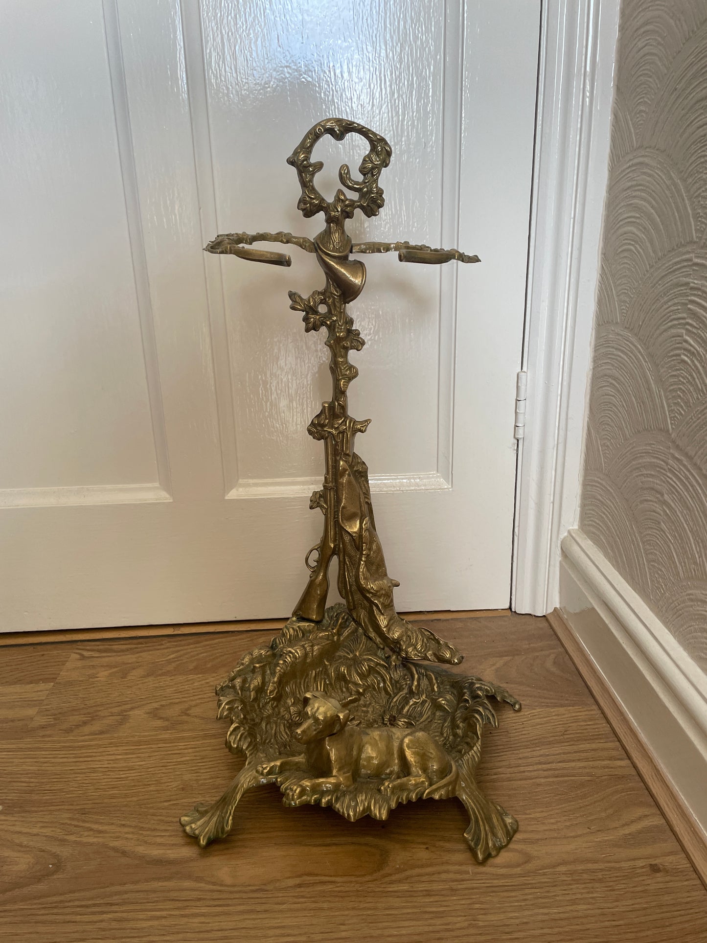 Antique Brass Umbrella or Walking Stick Sound With a Dog and Game Hunting Theme