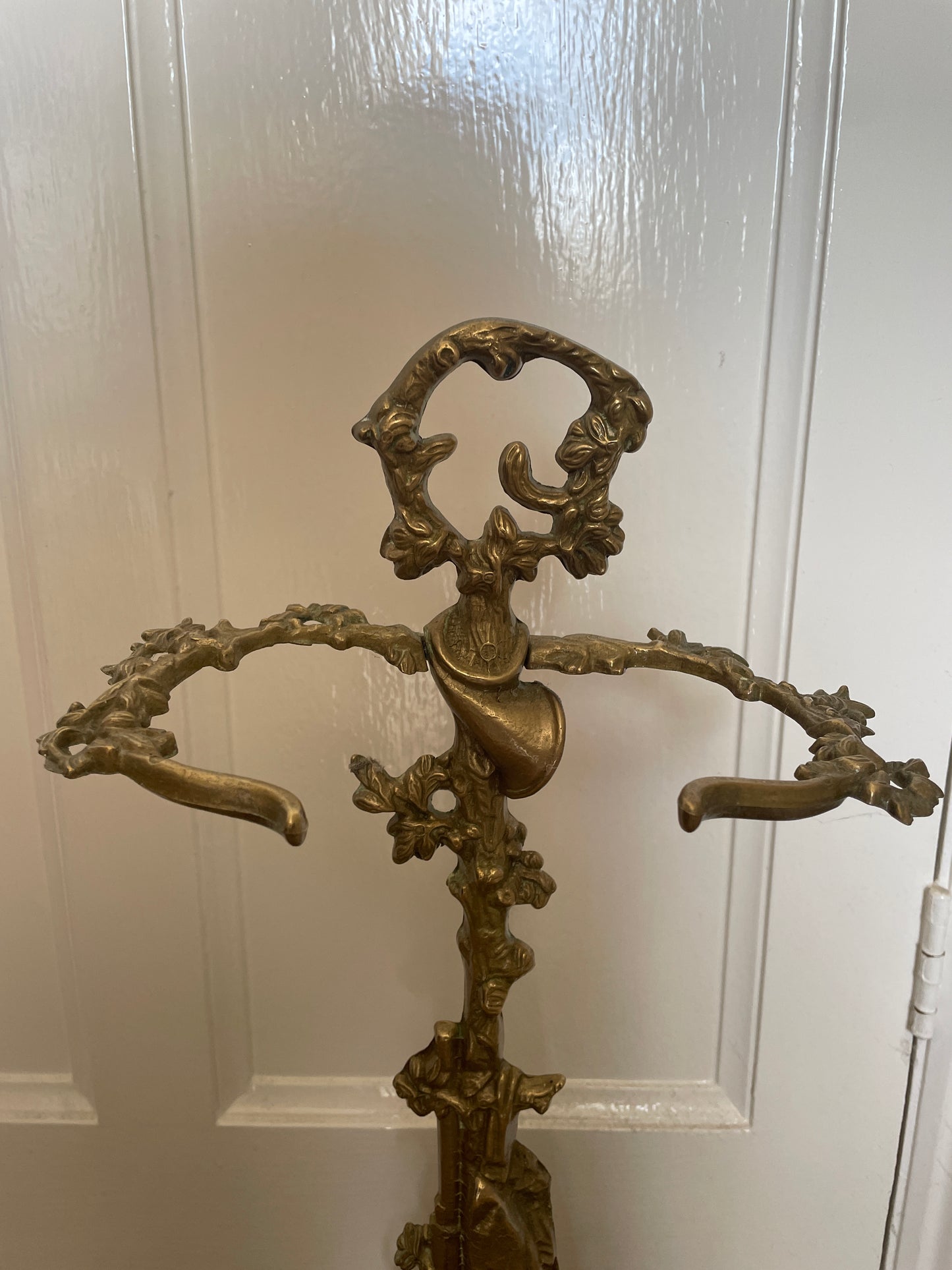 Antique Brass Umbrella or Walking Stick Sound With a Dog and Game Hunting Theme