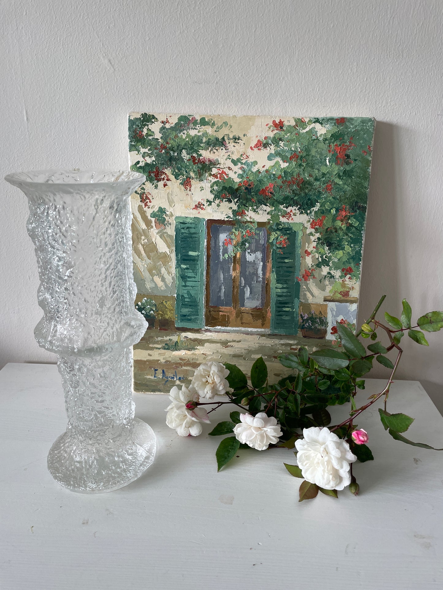 Iittala Nardus Vase. Timo Sarpaneva. 1960’s Hand blown Art Glass. Finland Iittala Art Glass. Designed by Timo Sarpaneva from Finland