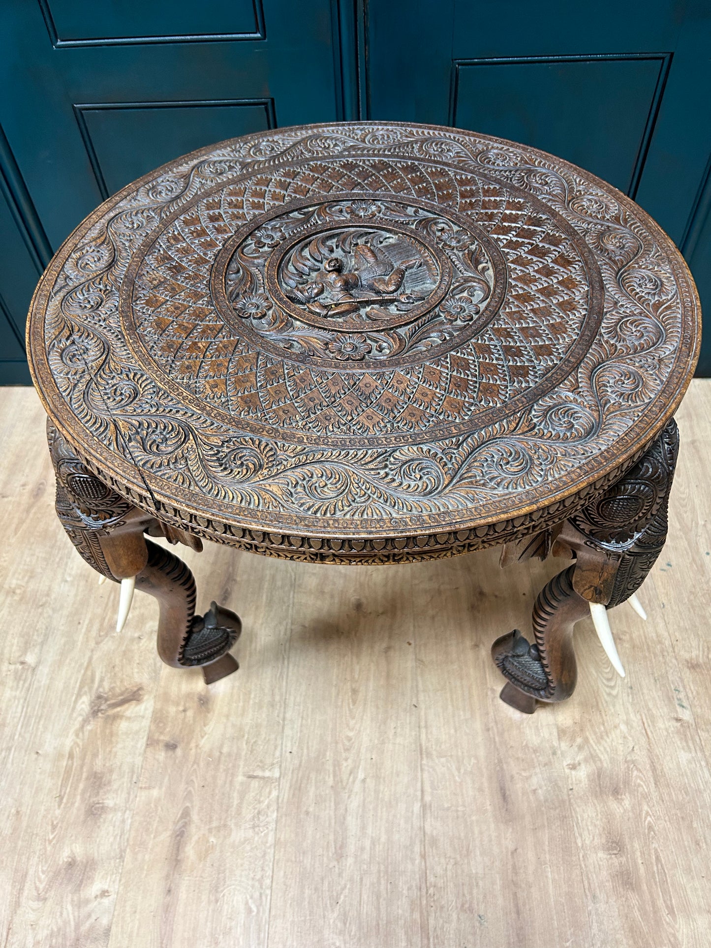 Anglo Indian Carved Circular Table With Elephant Head Legs Beautiful Colour Side Table