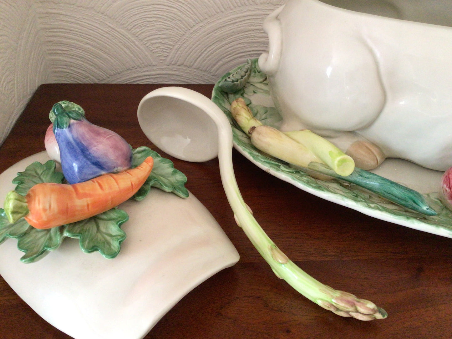 Fitz And Floyd 21st century, French Market, Pig soup Tureen + Platter + Spoon