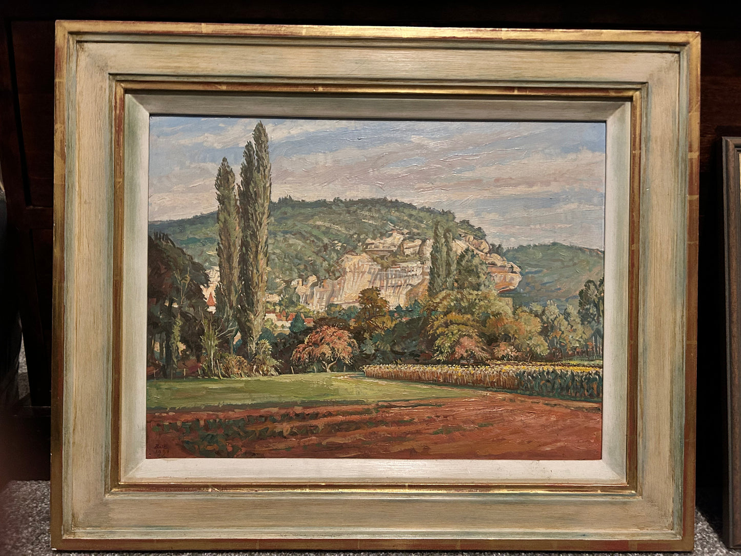 Denise Bates 1928-2001 Les Lyzies Oil On Board Landscape Painting In The Impressionist Manner